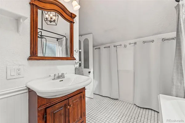 $600,000 | 835 Colorado Boulevard, Idaho Springs, CO 80452