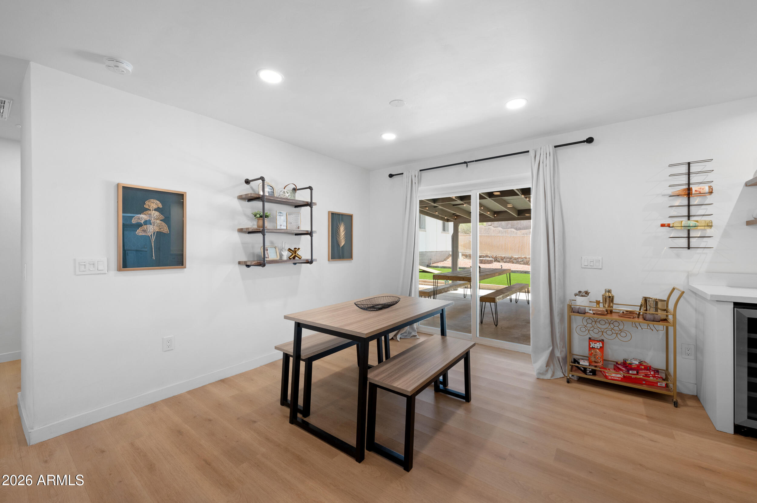 9829 North 4th Avenue Phoenix, AZ 85021 - Photo 15 of 32 Dining