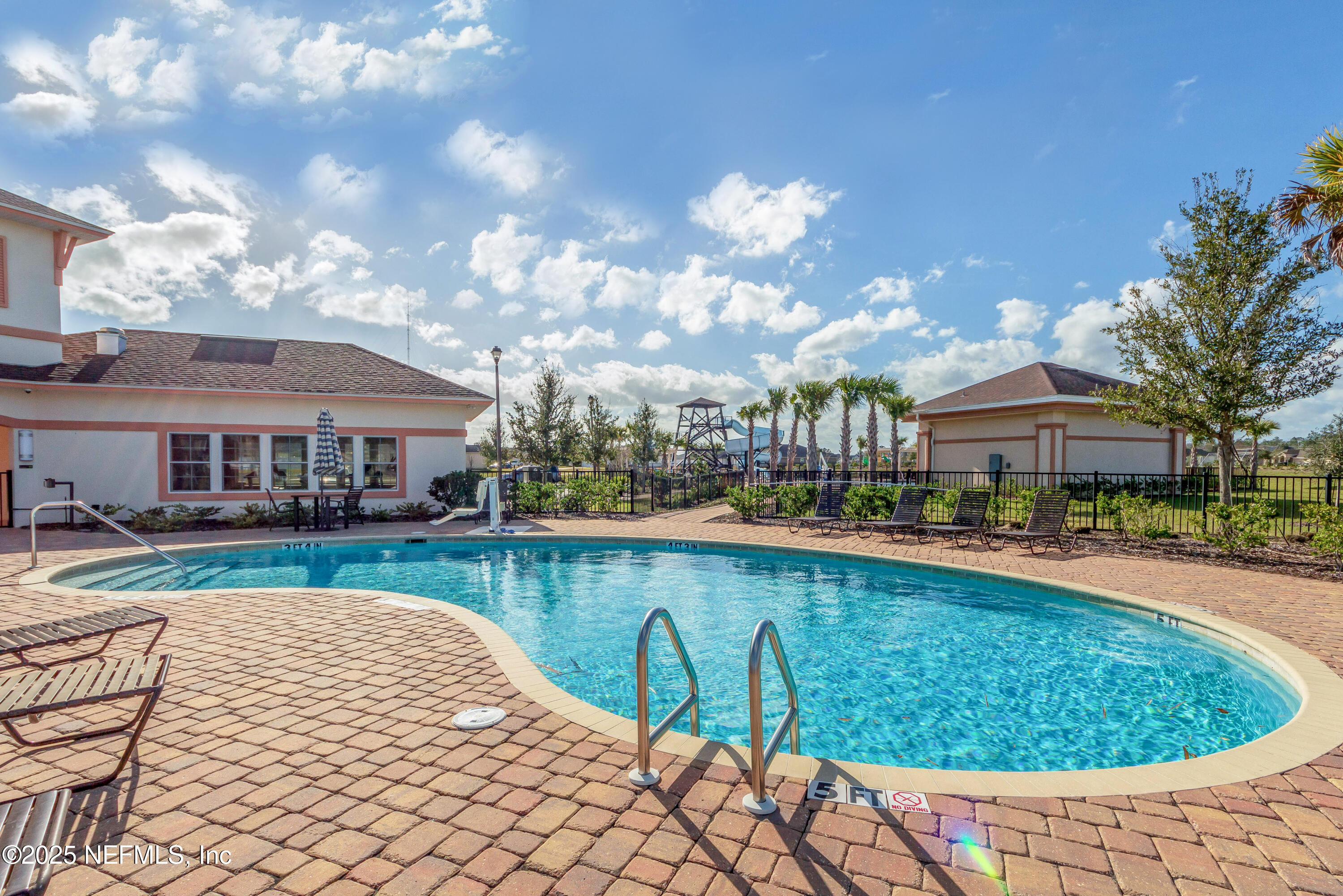 4100 Spring Creek Lane Middleburg, FL 32068 - Photo 38 of 58 a view of a house with swimming pool and sitting area