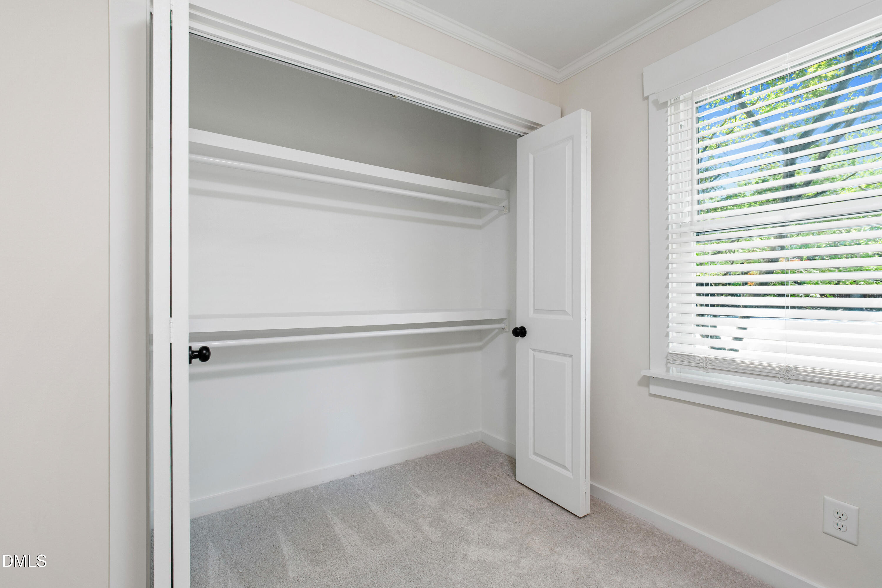 425 East Millbrook Road Raleigh, NC 27609 - Photo 27 of 53 Millbrook-17