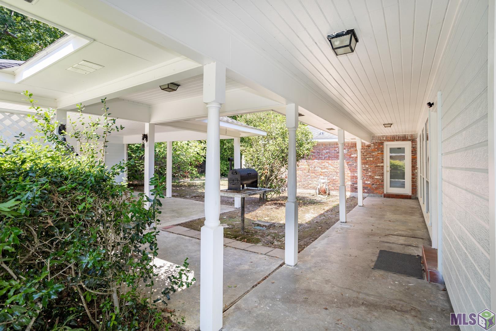 14002 Woodland Ridge Avenue Baton Rouge, LA 70816 - Photo 30 of 36 Gallery Image 30