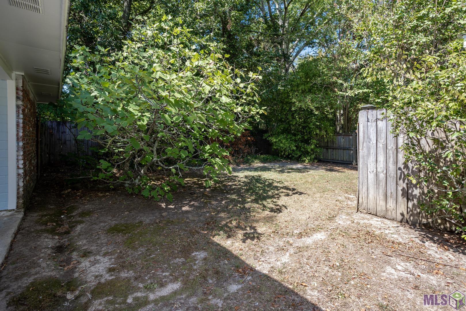 14002 Woodland Ridge Avenue Baton Rouge, LA 70816 - Photo 35 of 36 Gallery Image 35