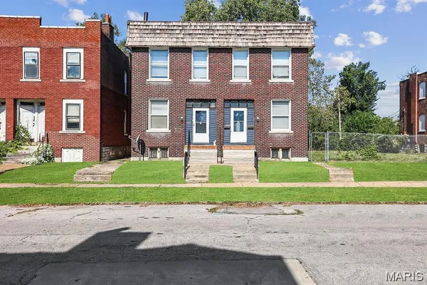 $190,000 | 3125 Clay Avenue, St. Louis, MO 63115