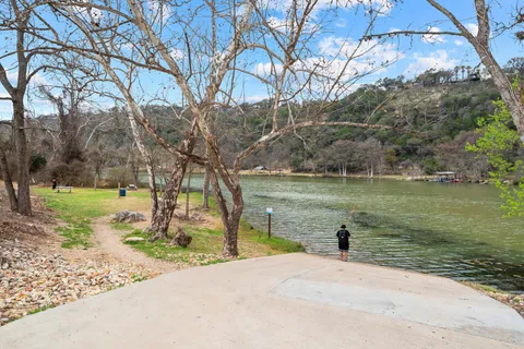 $1,450,000 | 13601 Montview Drive, Austin, TX 78732