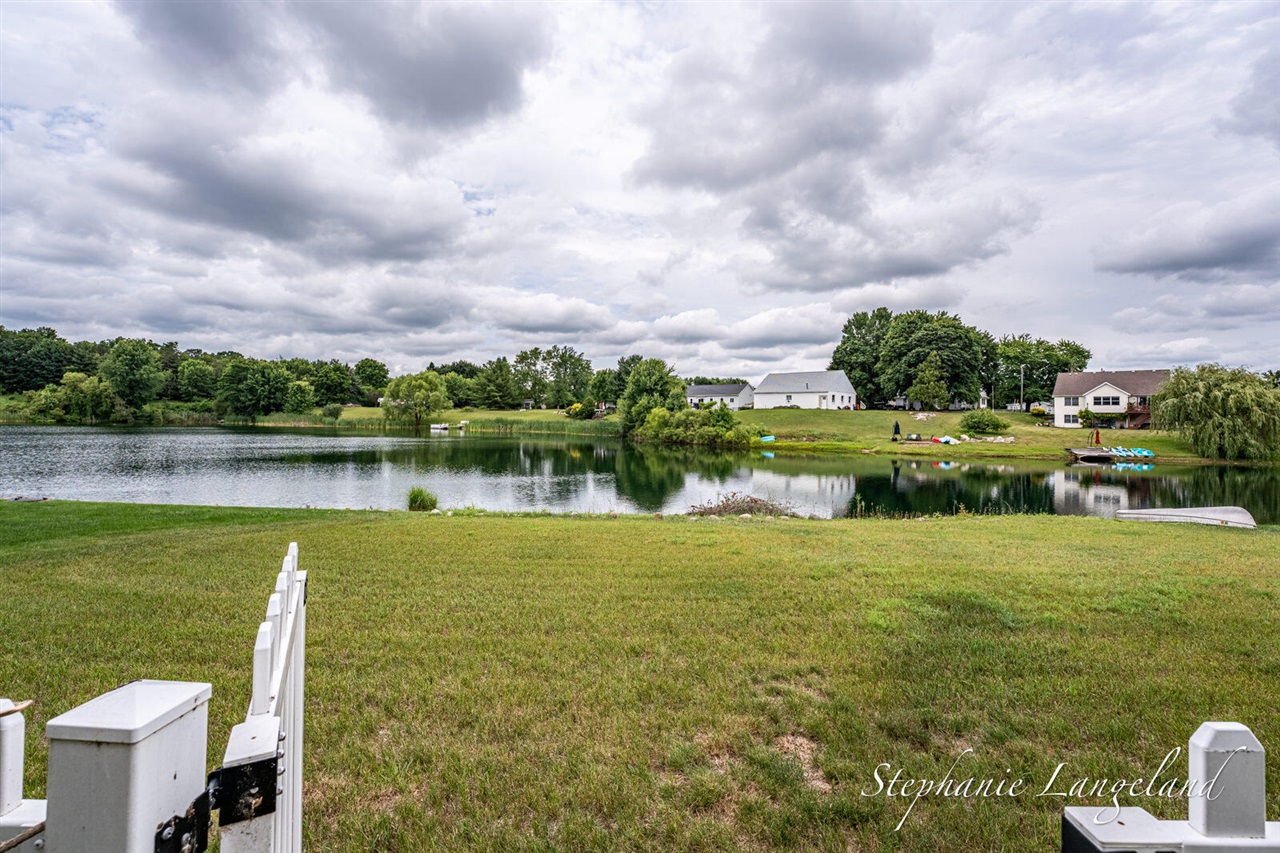 1511 Springbrook Drive Jenison, MI 49428 - Photo 39 of 51 Gallery Image 39