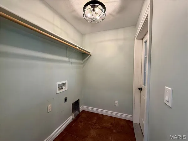$269,900 | 2013 Tumbleweed Trail, Poplar Bluff, MO 63901