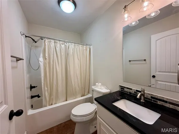 $269,900 | 2013 Tumbleweed Trail, Poplar Bluff, MO 63901