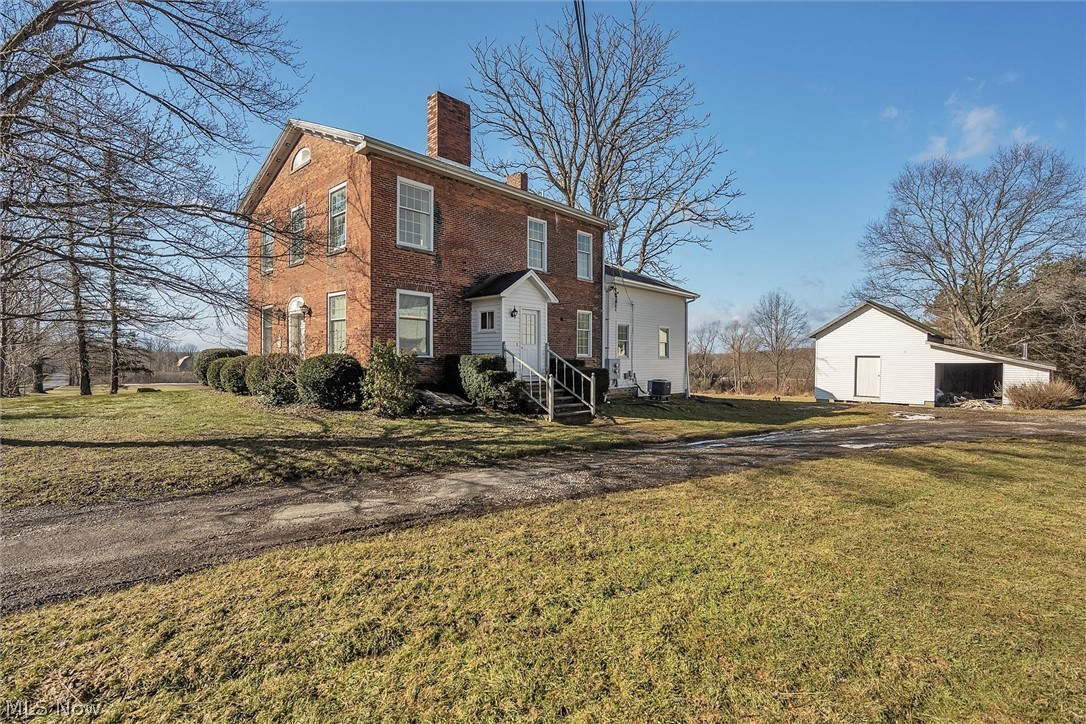 12140 Taylor Wells Road Chardon, OH 44024 - Photo 3 of 35 Gallery Image 3