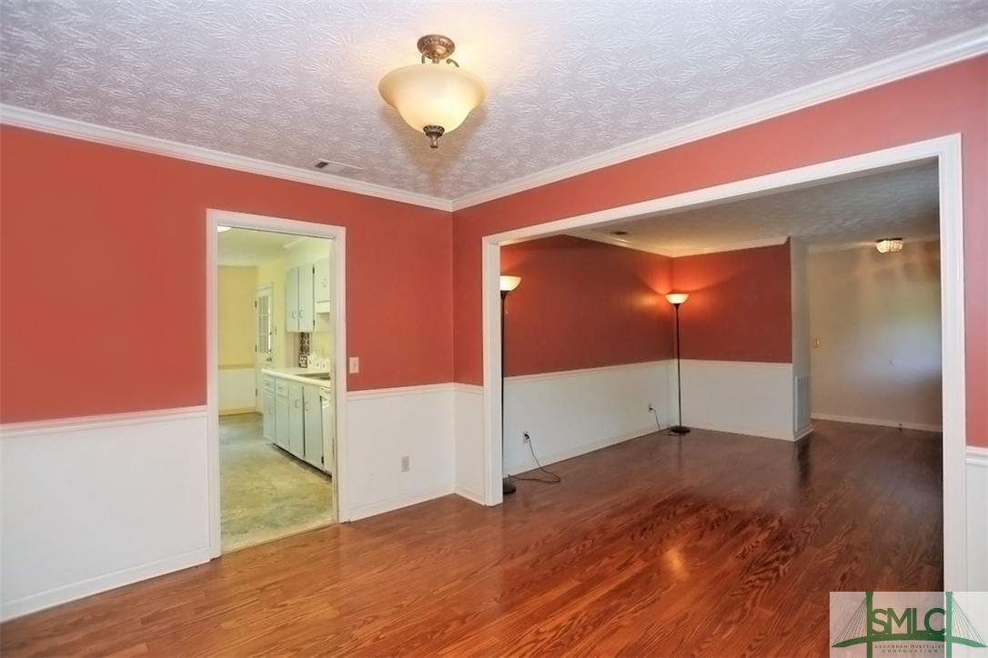 114 Talbot Road Savannah, GA 31410 - Photo 13 of 50