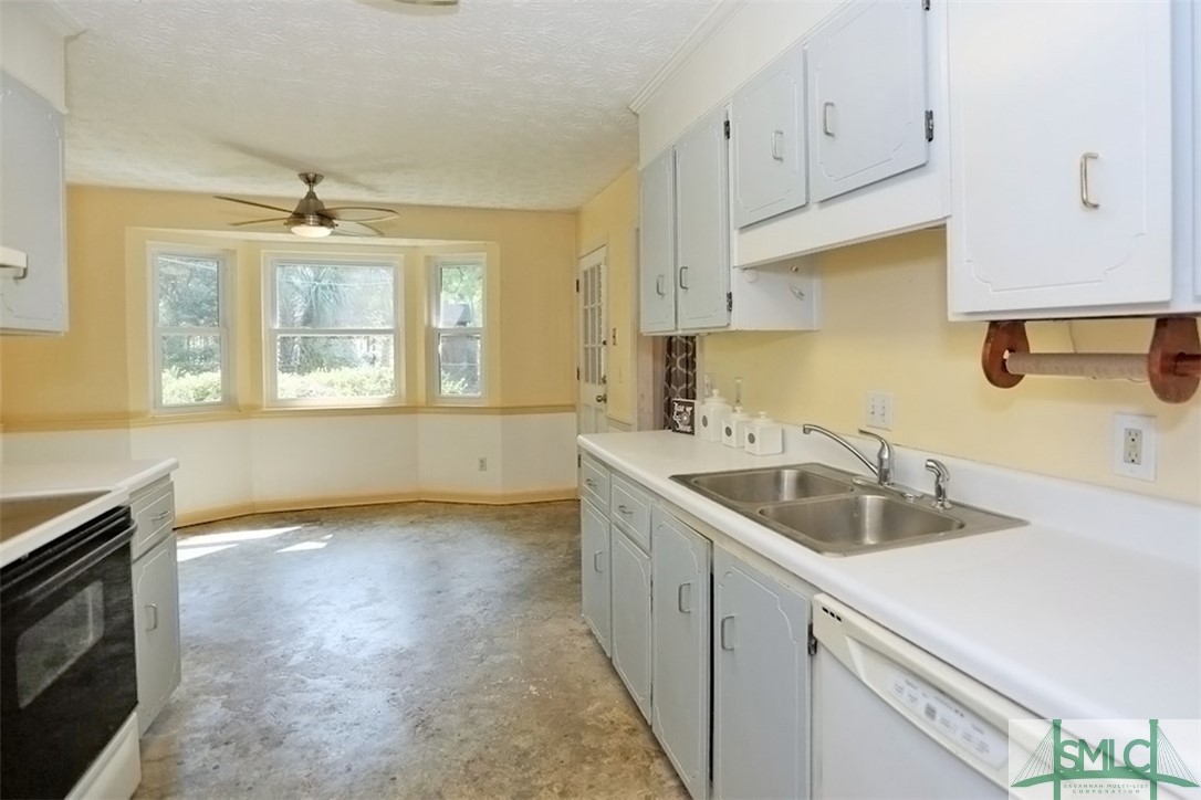 114 Talbot Road Savannah, GA 31410 - Photo 14 of 50