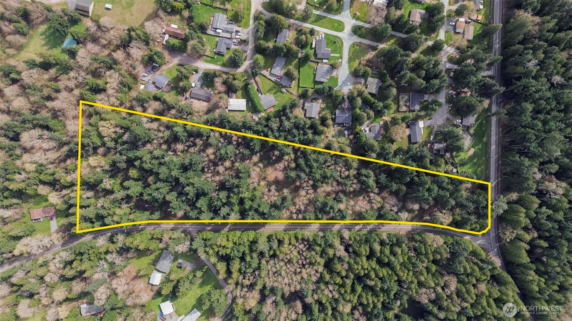 0 Broadmoor Road Camano Island, WA 98282 - Photo 2 of 8 a view of a yard