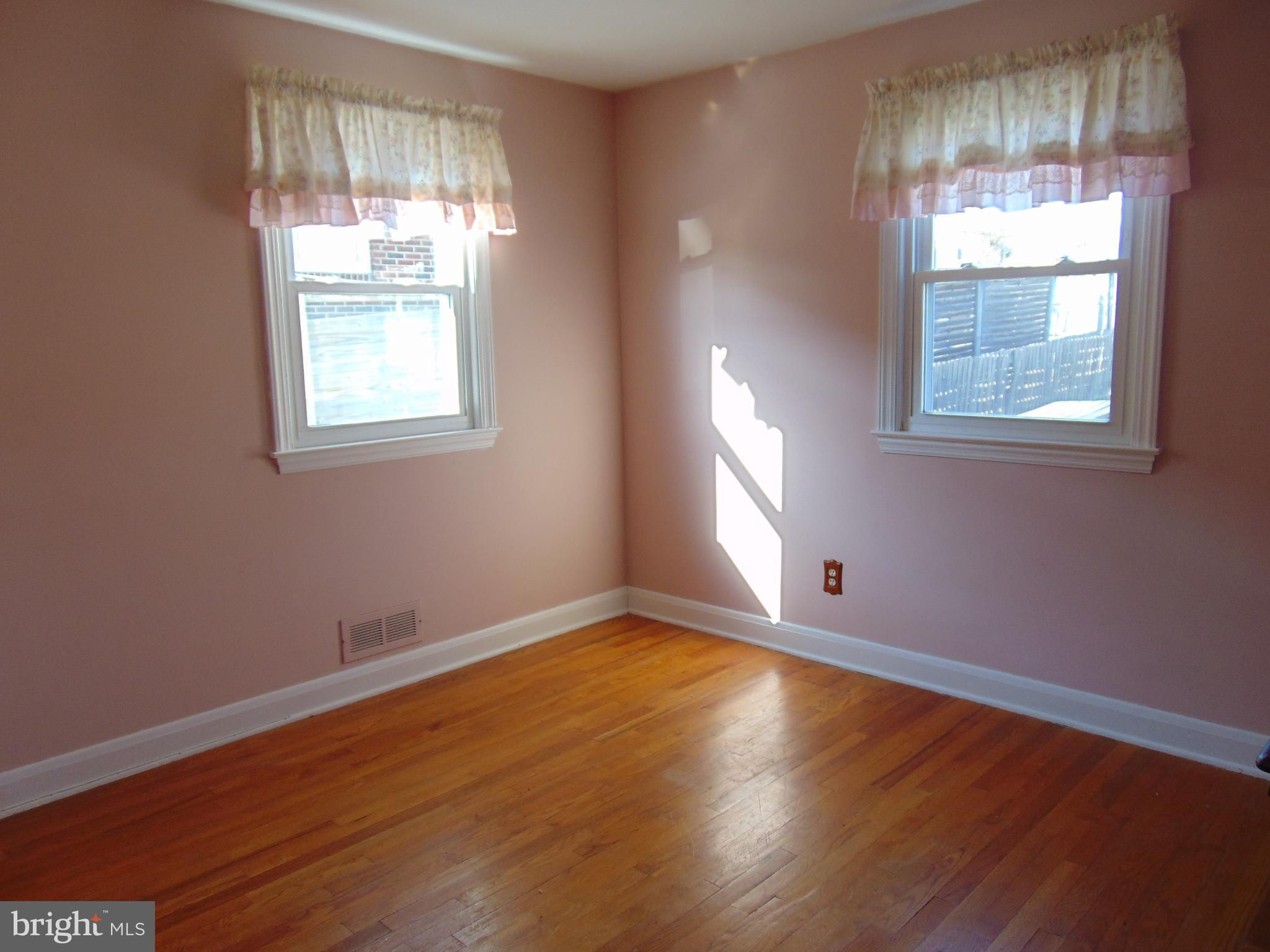 3306 Acton Road Baltimore, MD 21234 - Photo 14 of 27 Bedroom