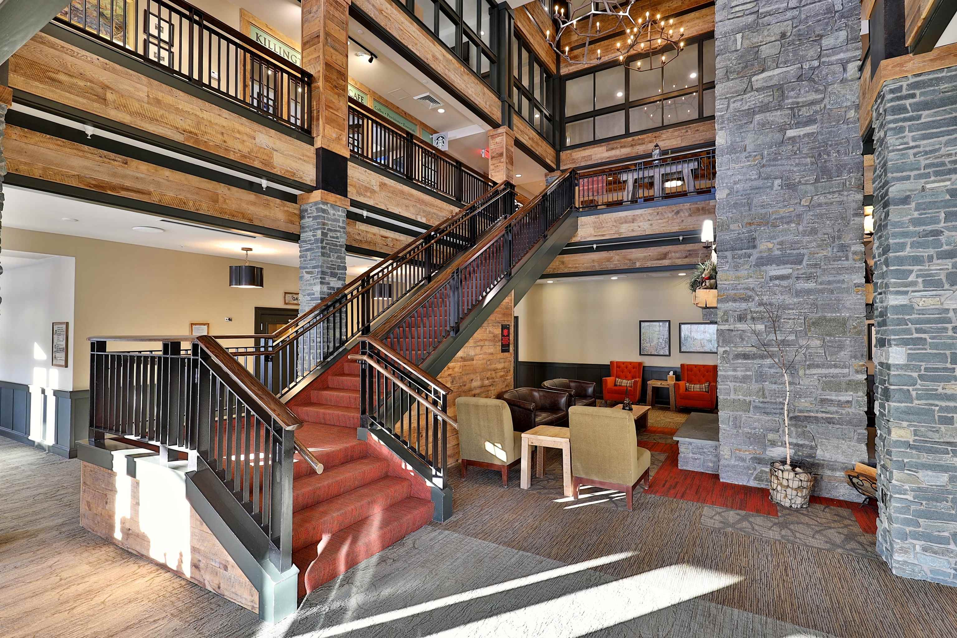 228 East Mountain Road, Unit 152I Killington, VT 05751 - Photo 5 of 36 Gallery Image 5