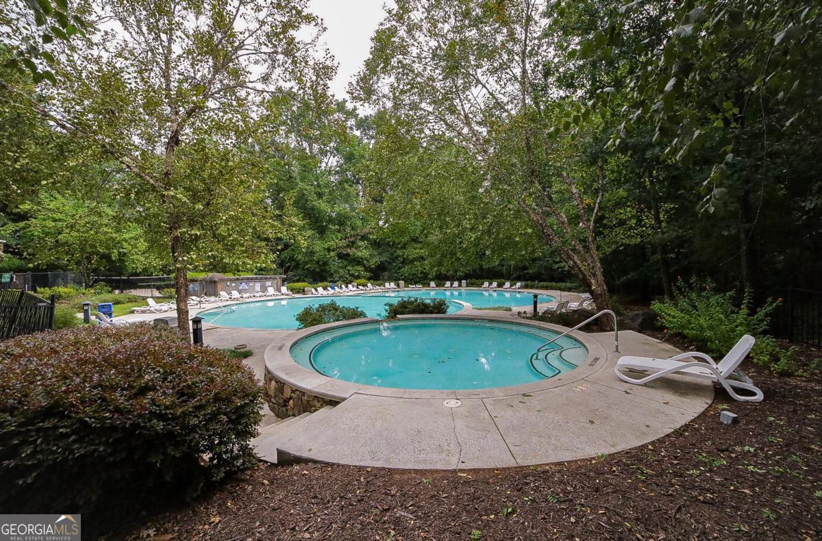 490 Barnett Shoals Road, Unit 526 Athens, GA 30605 - Photo 39 of 49