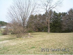 Tbd Overlook Road Waynesboro, VA 22980 - Photo 2 of 4 a view of a yard with large trees