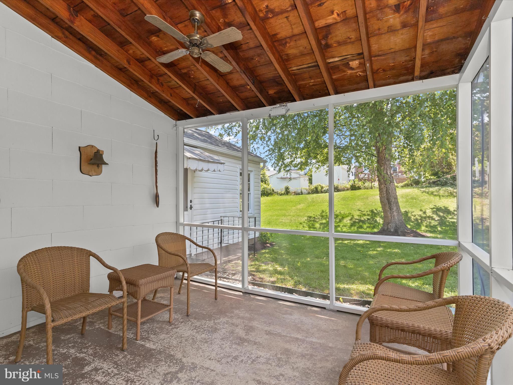 1229-7 Seven Oaks Road Halethorpe, MD 21227 - Photo 13 of 38 a patio with yard
