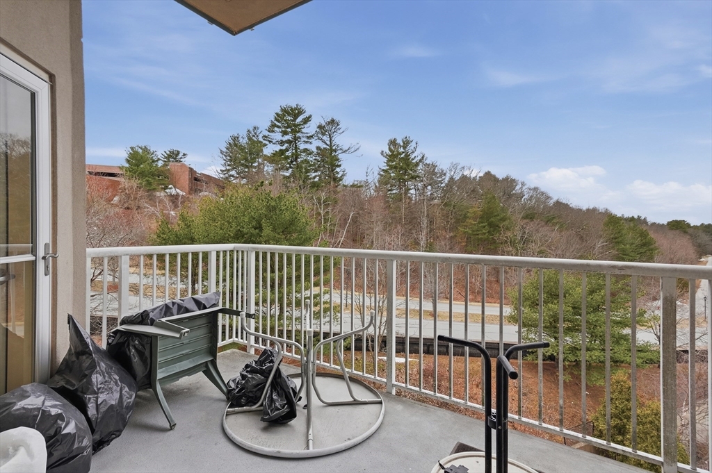 36 Village Road, Unit 613 Middleton, MA 01949 - Photo 26 of 34