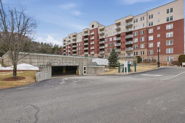 $415,000 | 36 Village Road, Unit 613, Middleton, MA 01949