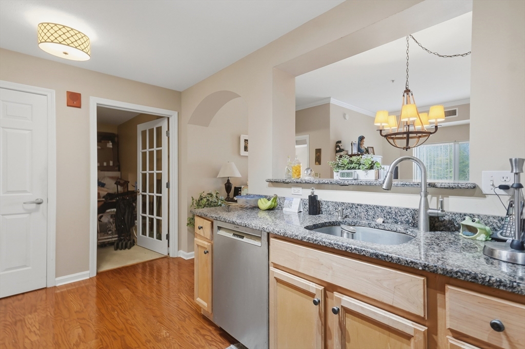 36 Village Road, Unit 613 Middleton, MA 01949 - Photo 10 of 34