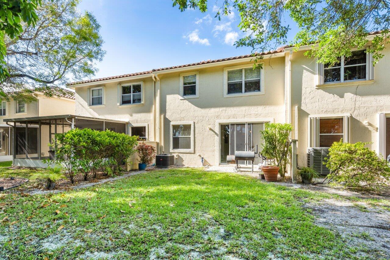 10102 Boca Palm Drive Boca Raton, FL 33498 - Photo 15 of 25 023-10102BocaPalmDrive-BocaRaton-FL-3349