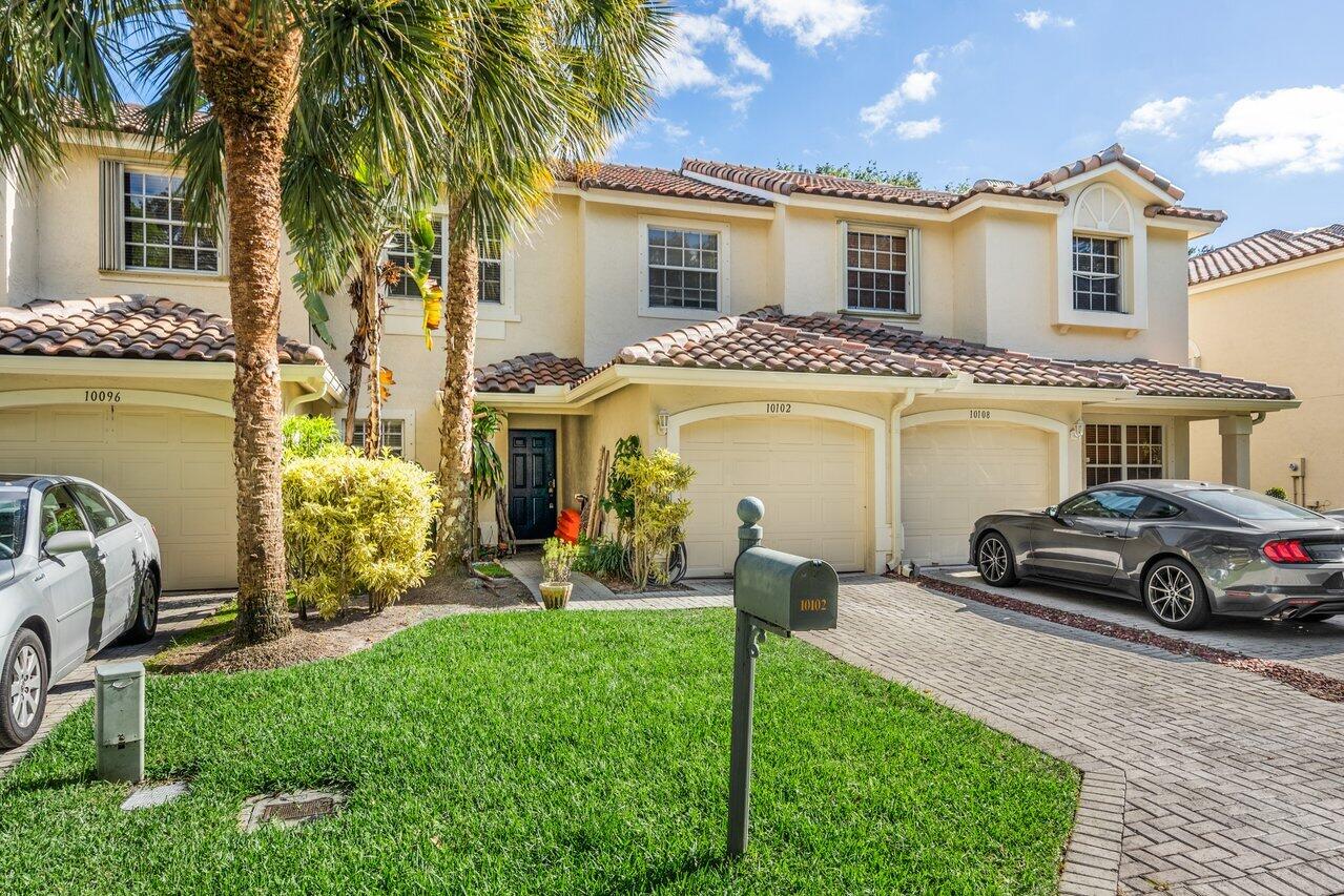 10102 Boca Palm Drive Boca Raton, FL 33498 - Photo 3 of 25 003-10102BocaPalmDrive-BocaRaton-FL-3349