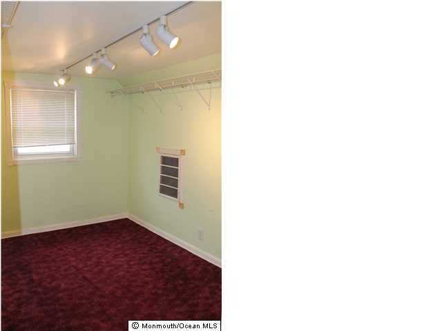 64 St George Place Keyport, NJ 07735 - Photo 14 of 16 Additional Photo