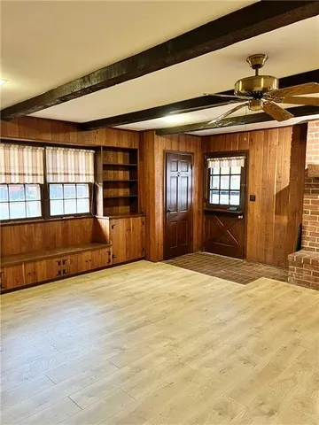 $197,500 | 203 Crestwood Lane, Pittsburg, KS 66762