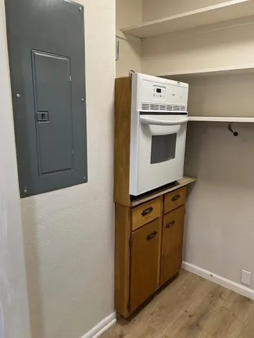 $210,000 | 203 Crestwood Lane, Pittsburg, KS 66762