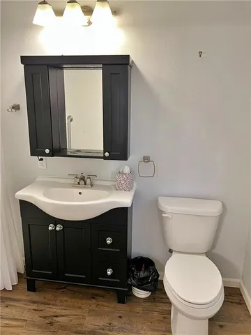 $210,000 | 203 Crestwood Lane, Pittsburg, KS 66762