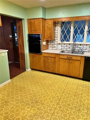 $197,500 | 203 Crestwood Lane, Pittsburg, KS 66762