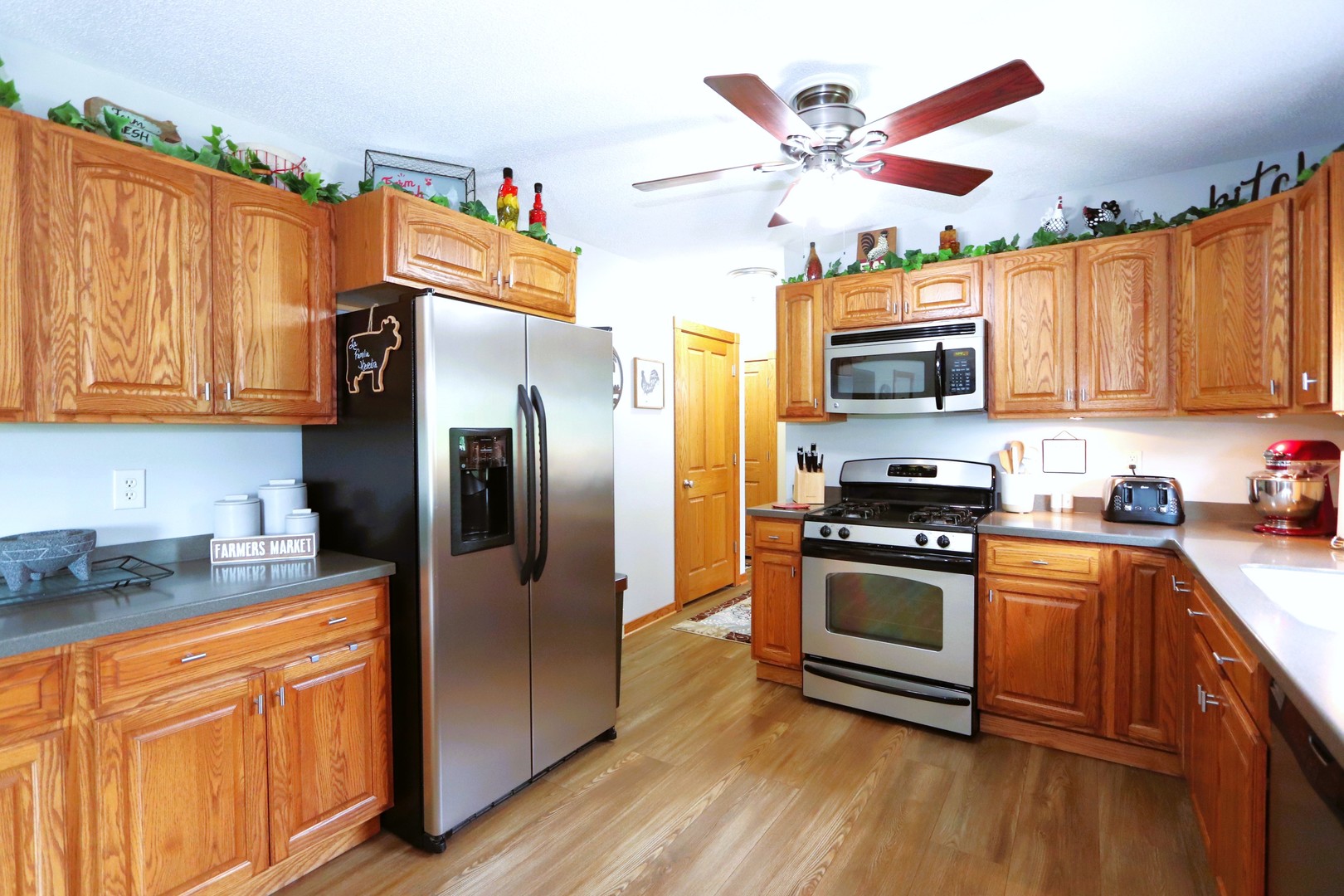 1937 North 3609th Road Ottawa, IL 61350 - Photo 14 of 41