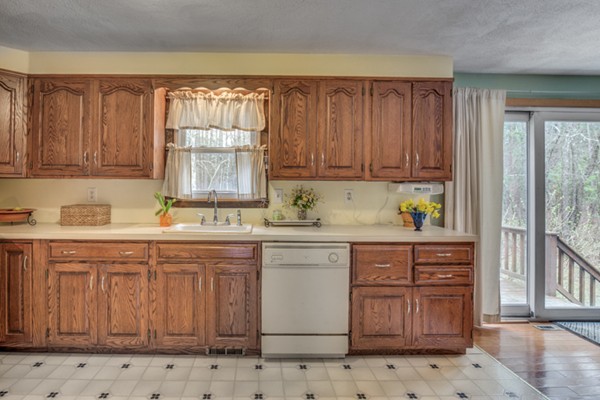 74 South Harbor Road Townsend, MA 01469 - Photo 16 of 30 Gallery Image 16