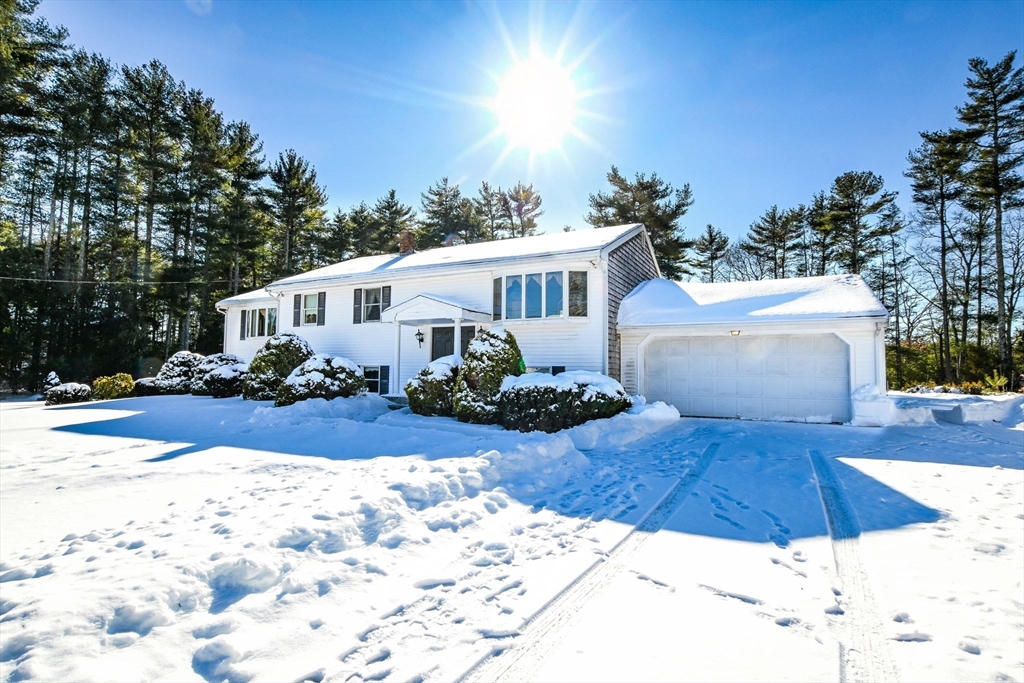 7 Randall Road Rochester, MA 02770 - Photo 2 of 37