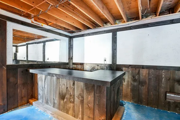 $749,900 | 7 Randall Road, Rochester, MA 02770