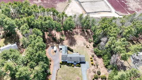 $699,900 | 7 Randall Road, Rochester, MA 02770