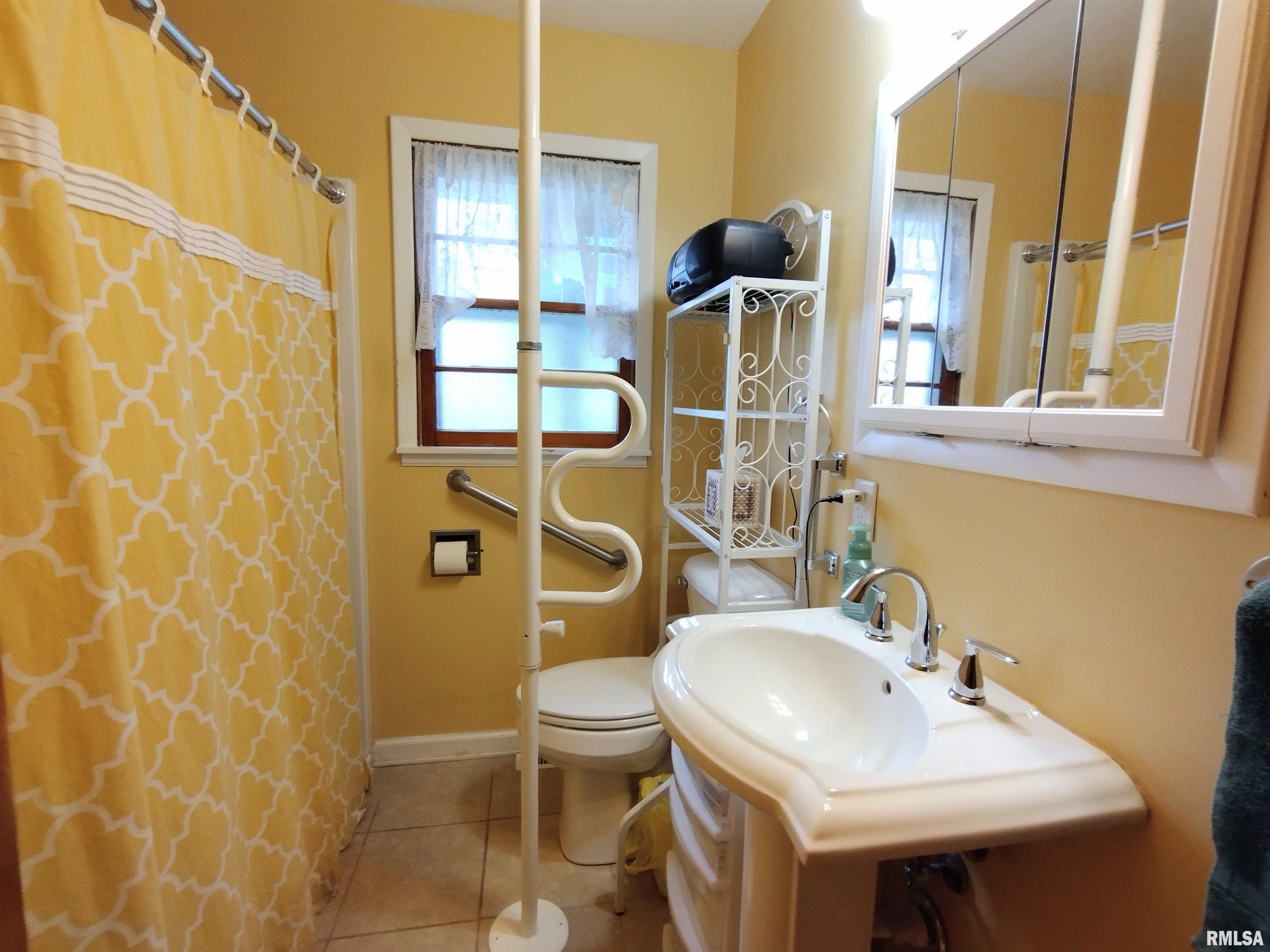 3306 Stanton Street Springfield, IL 62703 - Photo 11 of 22