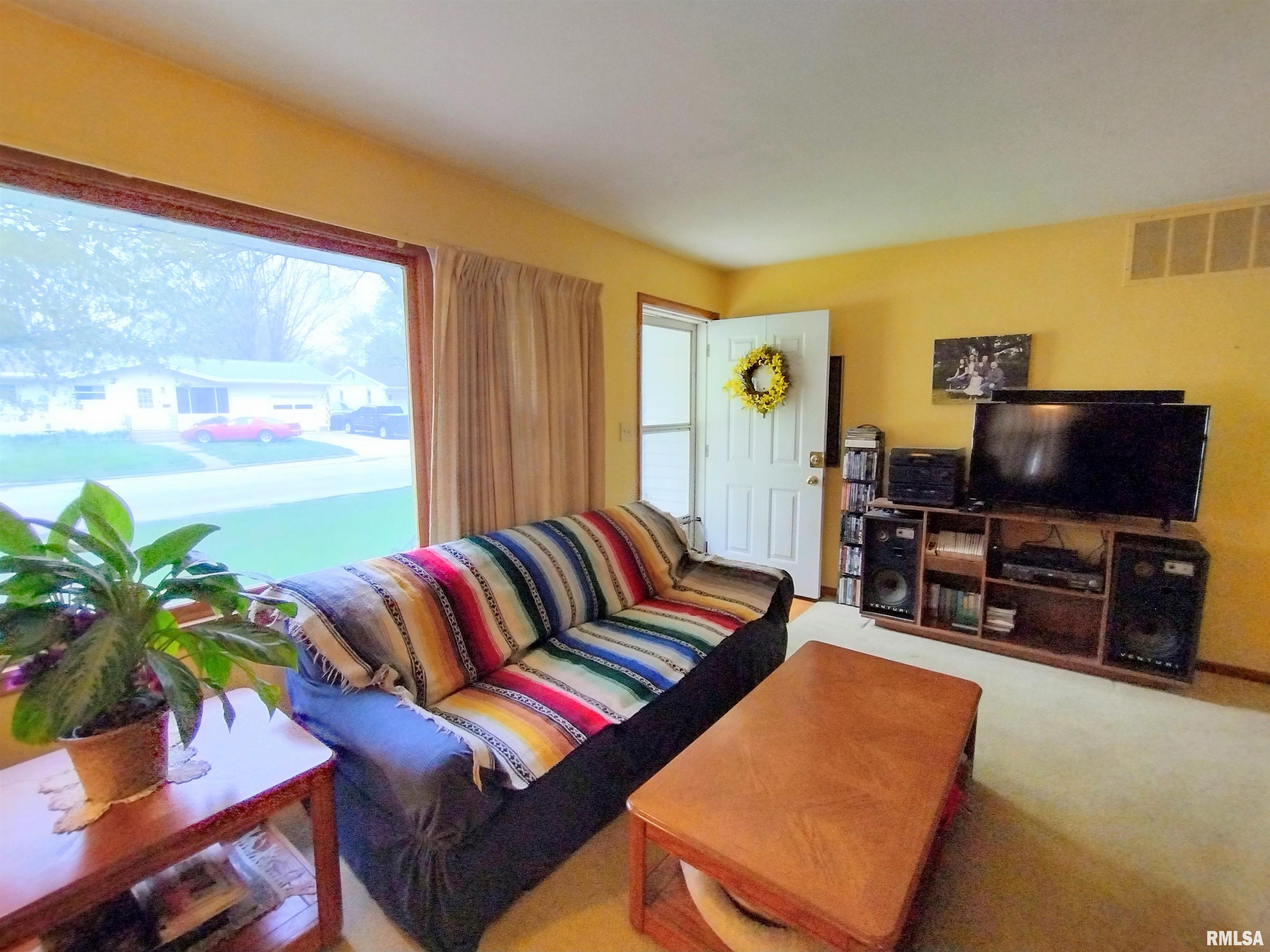 3306 Stanton Street Springfield, IL 62703 - Photo 12 of 22