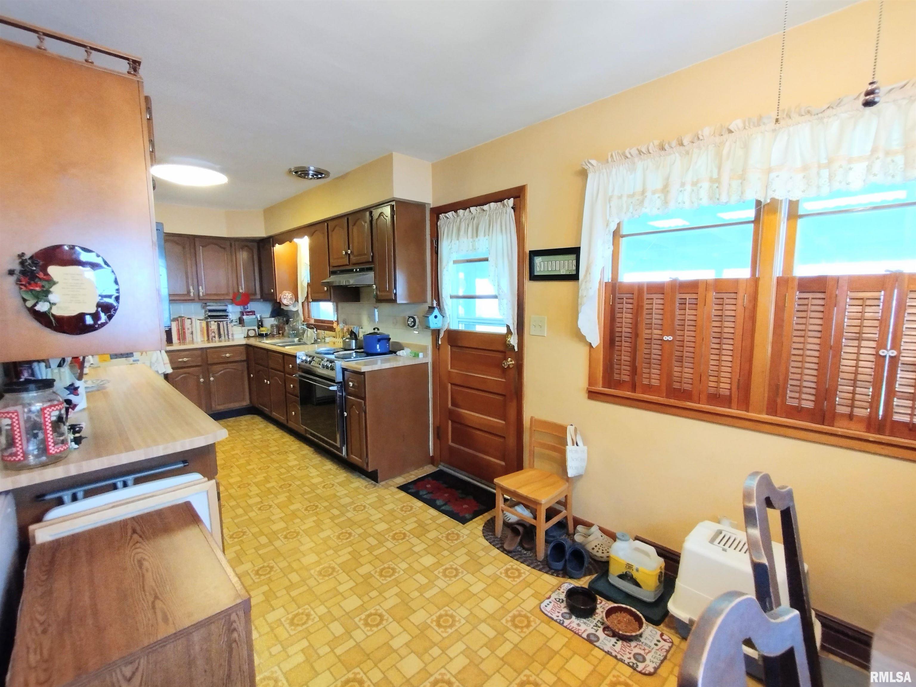 3306 Stanton Street Springfield, IL 62703 - Photo 15 of 22
