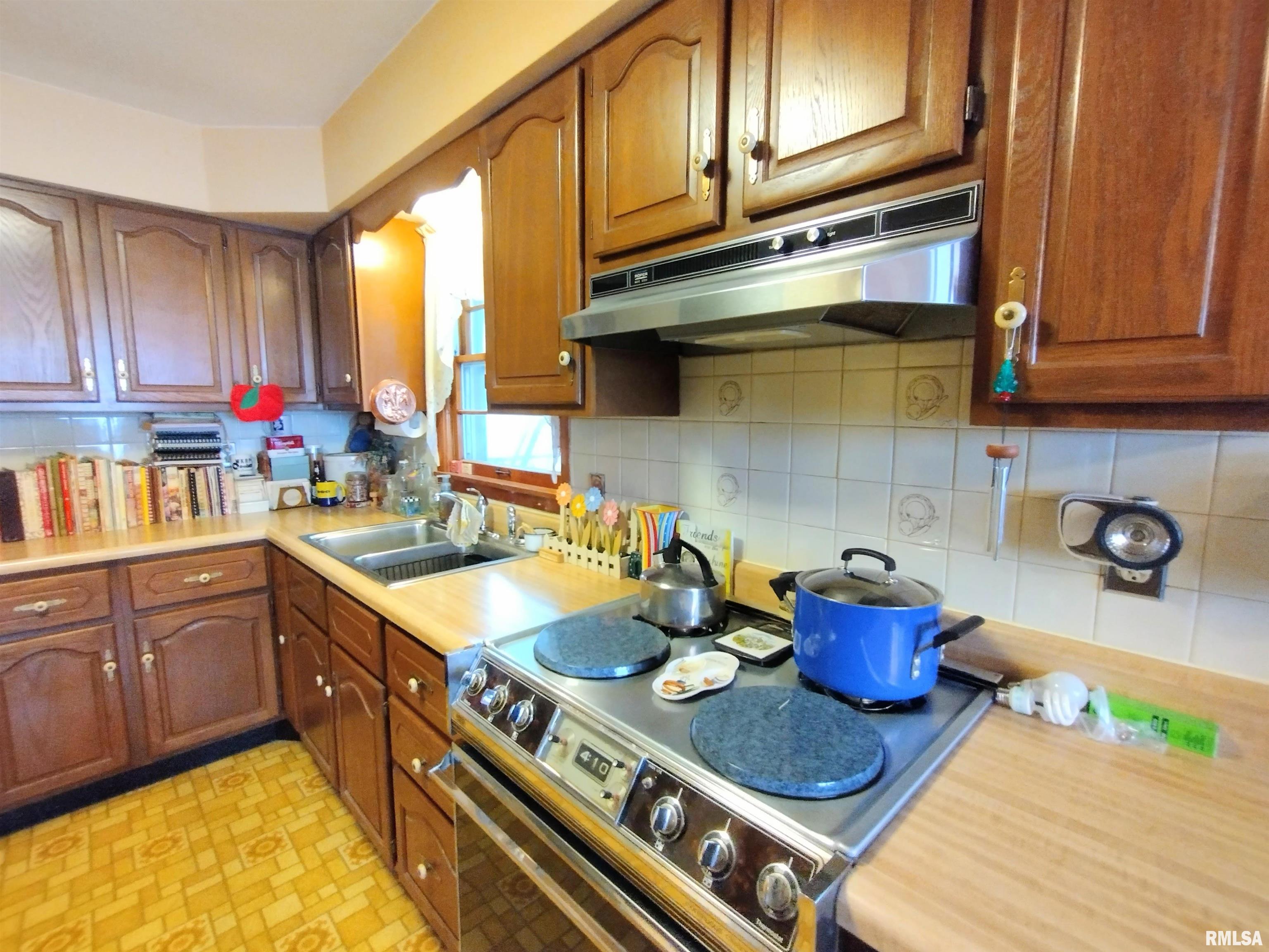 3306 Stanton Street Springfield, IL 62703 - Photo 17 of 22