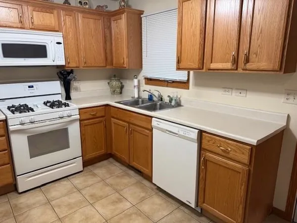 $175,000 | 223 A Oakwood Avenue, Oglesby, IL 61348