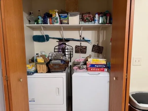 $175,000 | 223 A Oakwood Avenue, Oglesby, IL 61348