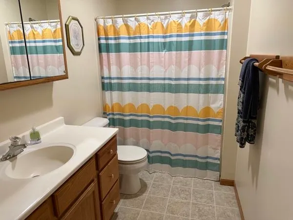 $175,000 | 223 A Oakwood Avenue, Oglesby, IL 61348