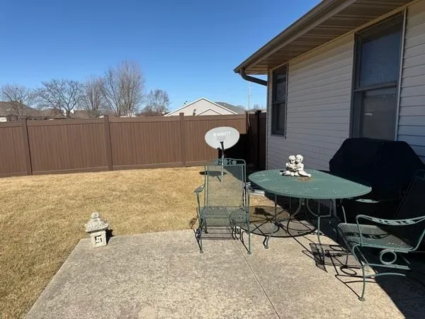 $175,000 | 223 A Oakwood Avenue, Oglesby, IL 61348