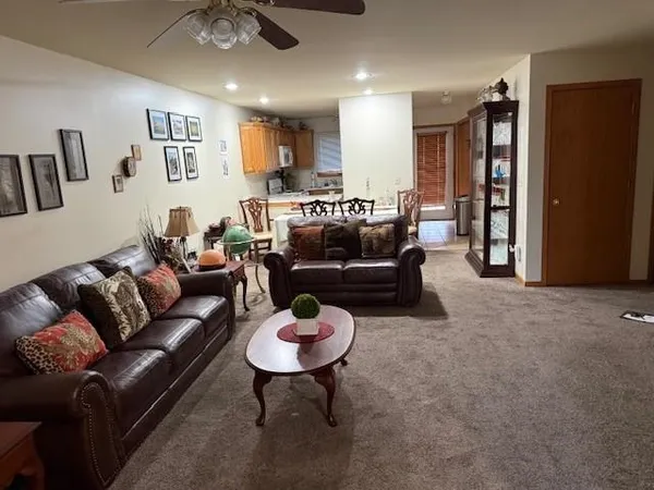 $175,000 | 223 A Oakwood Avenue, Oglesby, IL 61348