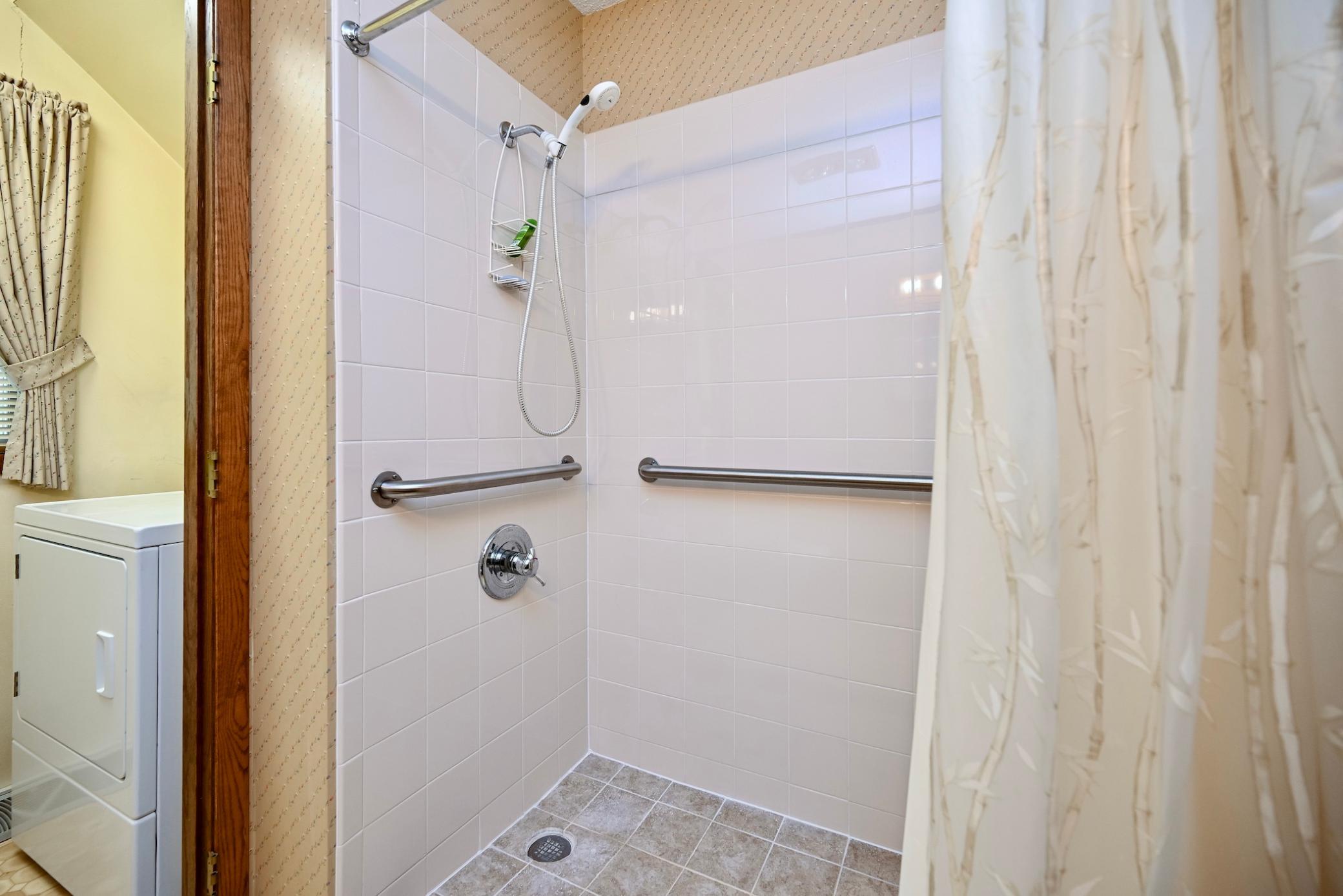 258 Huff Street Winona, MN 55987 - Photo 14 of 31