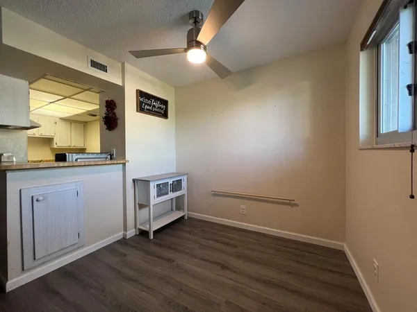 $1,950 | 1807 Fairview Villas Drive, Unit 3, Palm Springs, FL 33406