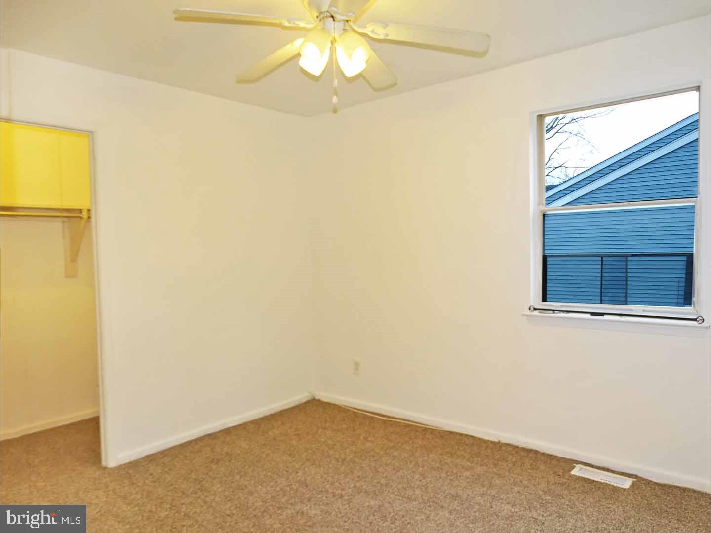526 Winding Way Warminster, PA 18974 - Photo 20 of 23 Bedroom 3