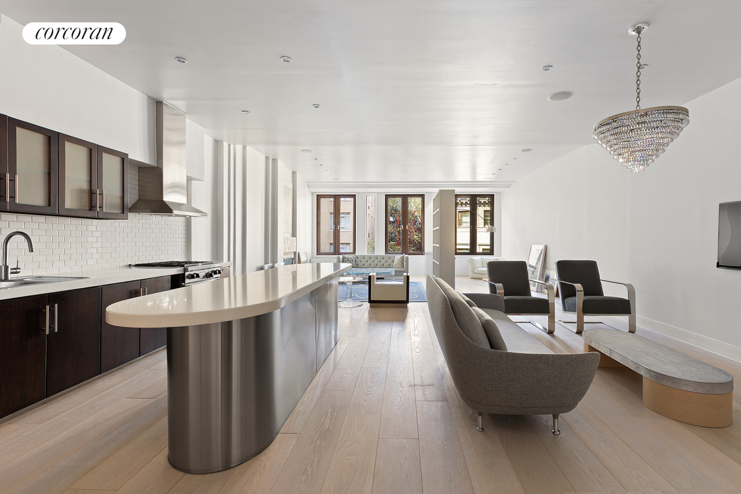 8 East 68th Street, Unit 4 Manhattan, NY 10065 - Photo 3 of 11