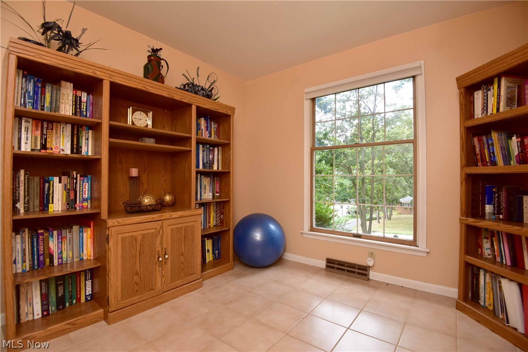 305 Wyant Road Akron, OH 44313 - Photo 17 of 29 Gallery Image 17