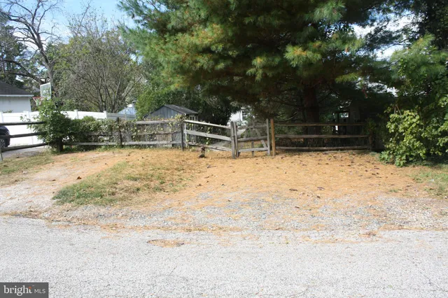 $2,600 | 820 West Bridge Street, Phoenixville, PA 19460